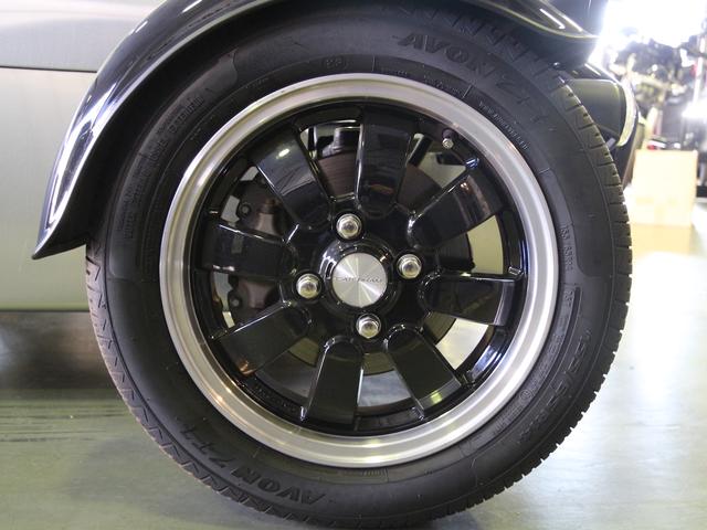 セブン170 SEVEN 170R LEDヘッドライト LEDリアライト スポーツサスペンションパック LSD Momoステアリングホイール カーボンダッシュボード 4点式レースハーネス ポリッシュドエキゾースト(23枚目)