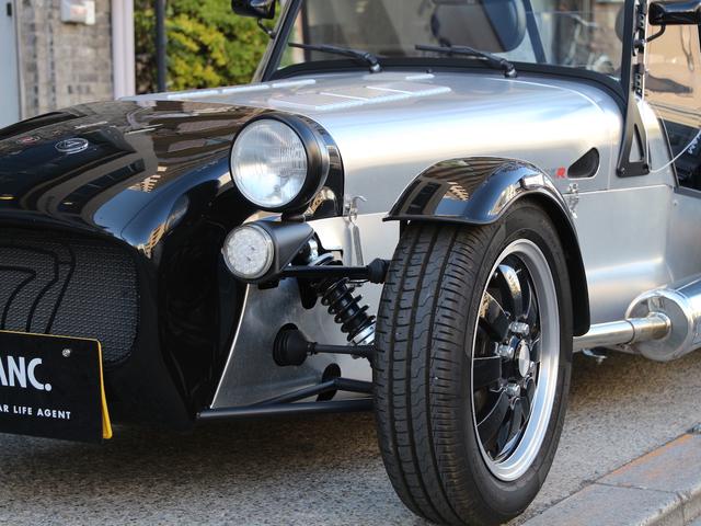 セブン170 SEVEN 170R LEDヘッドライト LEDリアライト スポーツサスペンションパック LSD Momoステアリングホイール カーボンダッシュボード 4点式レースハーネス ポリッシュドエキゾースト(43枚目)