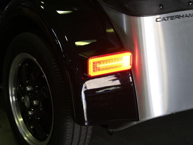 セブン170 SEVEN 170R LEDヘッドライト LEDリアライト スポーツサスペンションパック LSD Momoステアリングホイール カーボンダッシュボード 4点式レースハーネス ポリッシュドエキゾースト(54枚目)