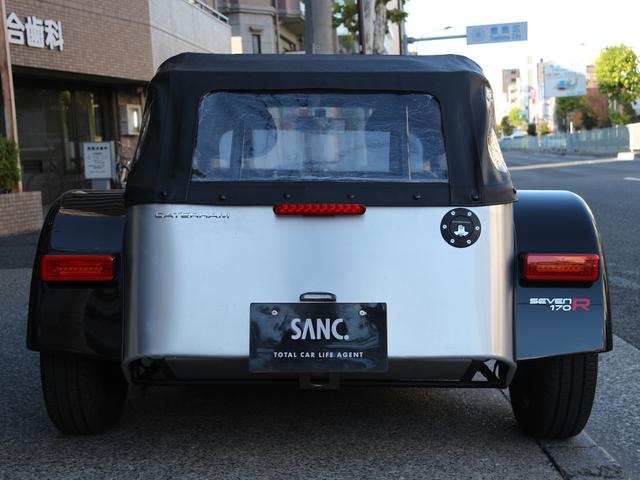 セブン170 SEVEN 170R LEDヘッドライト LEDリアライト スポーツサスペンションパック LSD Momoステアリングホイール カーボンダッシュボード 4点式レースハーネス ポリッシュドエキゾースト(67枚目)