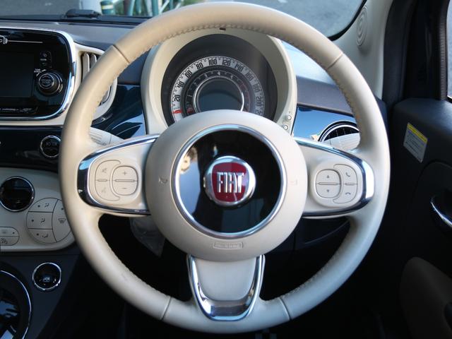 500 マーレブル 1オーナー 禁煙車 限定車 サンルーフ ポルトローナ・フラウ社ブラウンレザーシート 15インチアロイホイール バイキセノンヘッドライト LEDデイライト 専用色インテリアパネル Uconnect(12枚目)