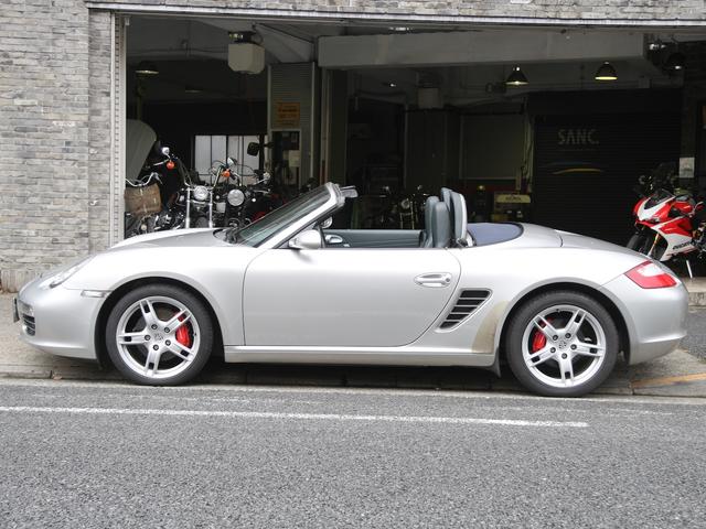 �S��×�S��×�S���F�S�C�R�R�O×�P�C�W�O�O×�P�C�Q�X�T�����A�ԗ��d�ʁF�P�C�R�W�O�����B