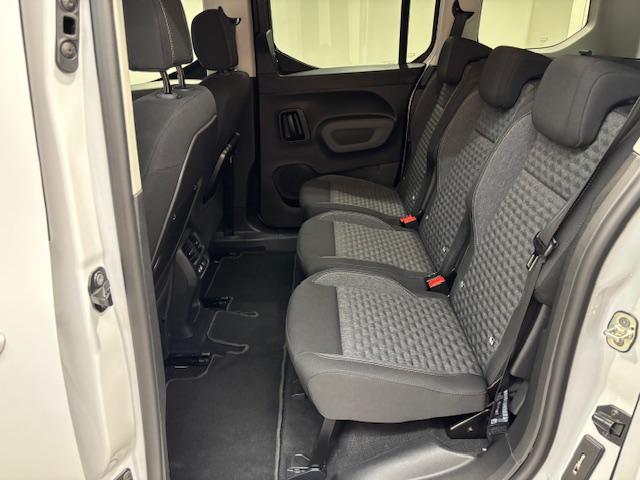 リフター ＧＴ　弊社デモカー　新車保証継承　カープレイ対応　アクティブクルーズ　両側スライドドア（21枚目）