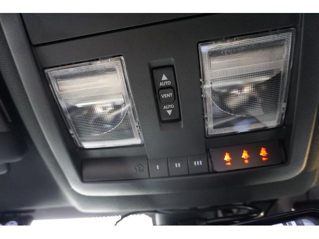 ダッジ・チャレンジャー R/T 22年モデル当社新車並行販売車両ワンオーナー車スキャットパックワイドボディー ブレンボブレーキキャリパー サンルーフ パワーシートシートヒーター ベンチレーション メモリーシート(33枚目)