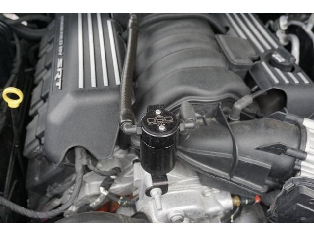 ダッジ・チャレンジャー R/T 22年モデル当社新車並行販売車両ワンオーナー車スキャットパックワイドボディー ブレンボブレーキキャリパー サンルーフ パワーシートシートヒーター ベンチレーション メモリーシート(49枚目)