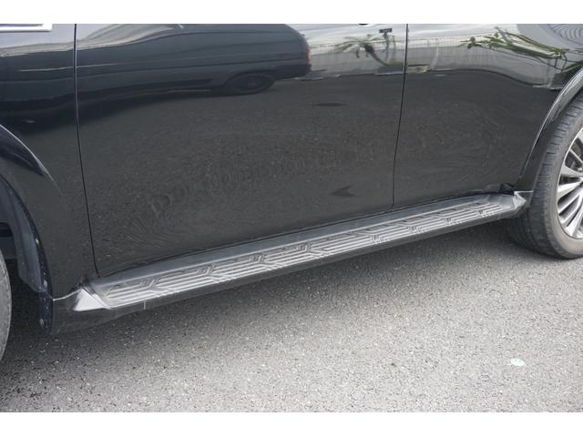 QX80  2018年モデル新車並行サンルーフ22インチレザーシート シートヒーターベンチレーション3列シート ボーズ アルパインナビ TV DVD移設 パワーバックドア(7枚目)