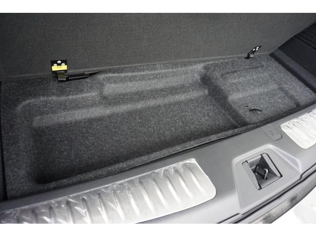 QX80  2018年モデル新車並行サンルーフ22インチレザーシート シートヒーターベンチレーション3列シート ボーズ アルパインナビ TV DVD移設 パワーバックドア(46枚目)