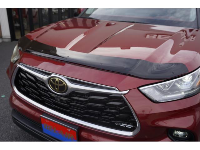 ハイランダー 　２１年モデル　当社新車並行販売車両　３．５Ｌ　Ｖ６　ムーンルーフ　デジタルインナーミラー　パワーバックドア　レザーシートシートヒーターベンチ　３列シート２０インチタイヤホイール（4枚目）