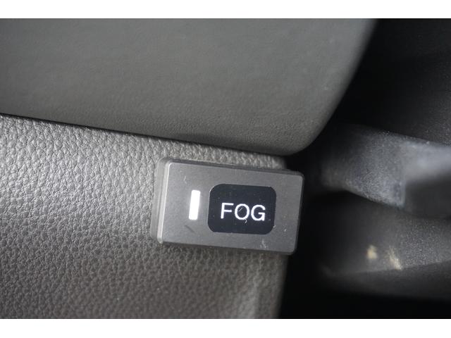 ハイランダー 　２１年モデル　当社新車並行販売車両　３．５Ｌ　Ｖ６　ムーンルーフ　デジタルインナーミラー　パワーバックドア　レザーシートシートヒーターベンチ　３列シート２０インチタイヤホイール（15枚目）