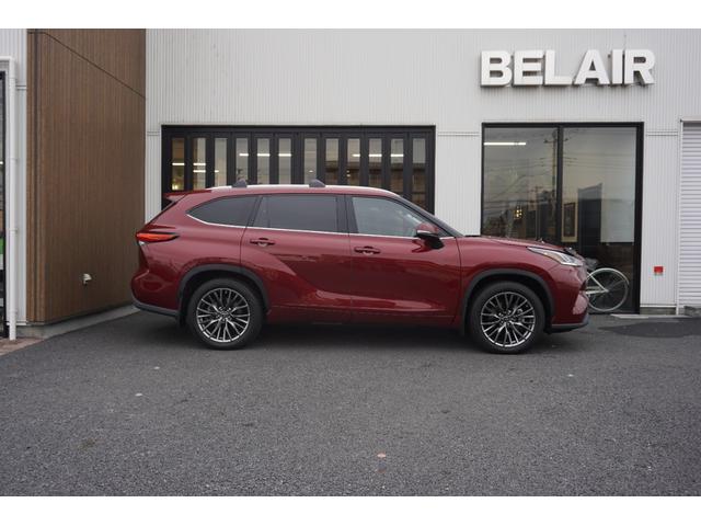 ハイランダー 　２１年モデル　当社新車並行販売車両　３．５Ｌ　Ｖ６　ムーンルーフ　デジタルインナーミラー　パワーバックドア　レザーシートシートヒーターベンチ　３列シート２０インチタイヤホイール（44枚目）