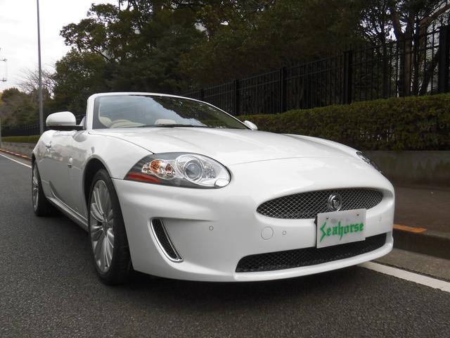 ＸＫ ＸＫポートフォリオコンバーチブル　５．０Ｖ８ＮＡエンジン　２０１１ｙモデル　赤茶幌　キャラメル革内装　アダプティブクルーズコントロール　１オーナー　シートヒーター　シートクーラー　パドルシフト　ナビＴＶ　バックカメラ　ドラレコ（4枚目）