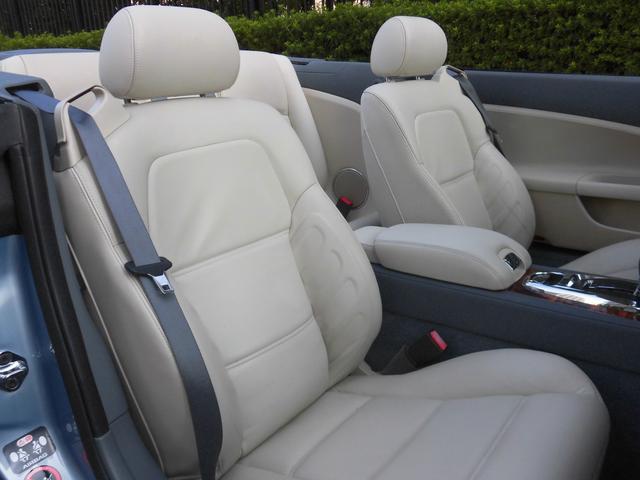 XKRコンバーチブル 2009yモデル 紺TOP 左ハンドル 1オーナー アイボリー内装 20AW アダプテイブクルーズコントロール 6速パドルシフト ヒーター付ウッドコンビステアリング ドラレコ(43枚目)