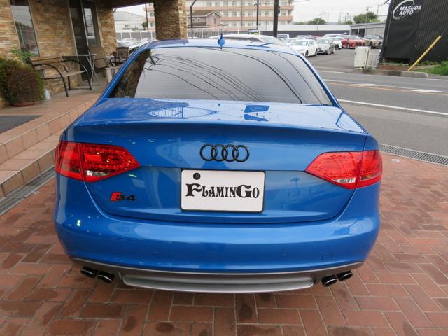 Ｓ４ ベースグレード　３．０Ｖ６　４ＷＤ　ＨＤＤナビ　バックカメラ　赤黒コンビ革シート　パワーシート　純正１８インチアルミホイール　スーパーチャージャー　ＥＴＣ（14枚目）