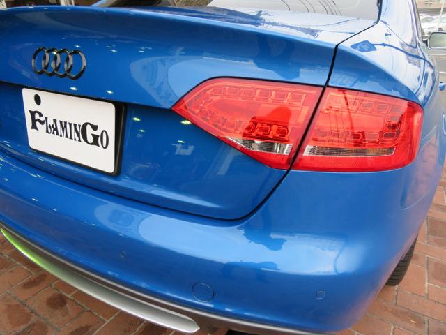 Ｓ４ ベースグレード　３．０Ｖ６　４ＷＤ　ＨＤＤナビ　バックカメラ　赤黒コンビ革シート　パワーシート　純正１８インチアルミホイール　スーパーチャージャー　ＥＴＣ（18枚目）