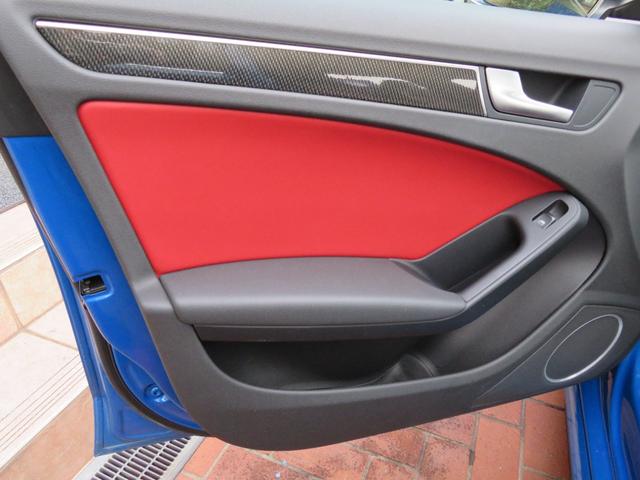Ｓ４ ベースグレード　３．０Ｖ６　４ＷＤ　ＨＤＤナビ　バックカメラ　赤黒コンビ革シート　パワーシート　純正１８インチアルミホイール　スーパーチャージャー　ＥＴＣ（34枚目）