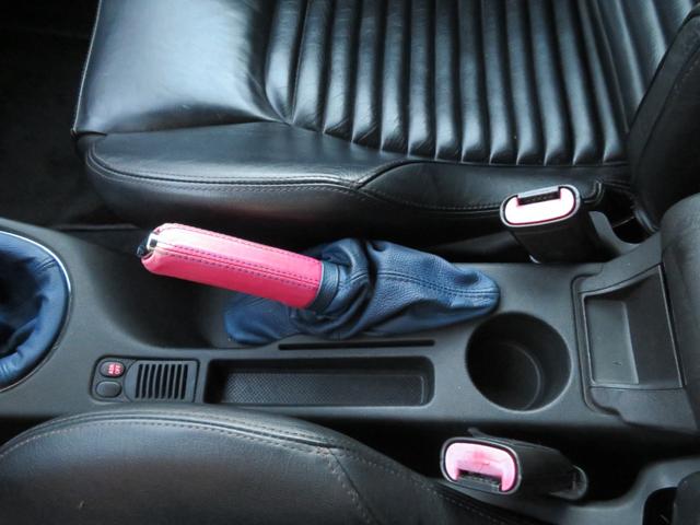 アルファ147 GTA 左ハンドル6速MT アーキュレーマフラー パルティーレ17インチアルミホイール 純正デッキ ETC 黒革シート シートヒーター(49枚目)