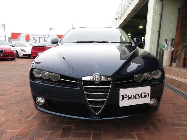 アルファ159 フレッチャロードII HDDナビ ETC ベージュ系革シート シートヒーター パワーシート 18インチアルミホイール(3枚目)