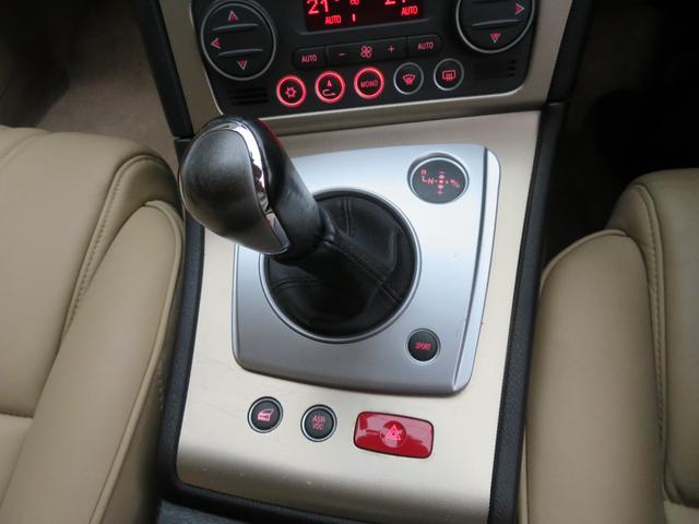 アルファ159 フレッチャロードII HDDナビ ETC ベージュ系革シート シートヒーター パワーシート 18インチアルミホイール(47枚目)