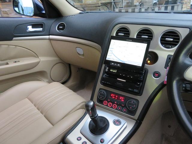 アルファ159 フレッチャロードII HDDナビ ETC ベージュ系革シート シートヒーター パワーシート 18インチアルミホイール(50枚目)