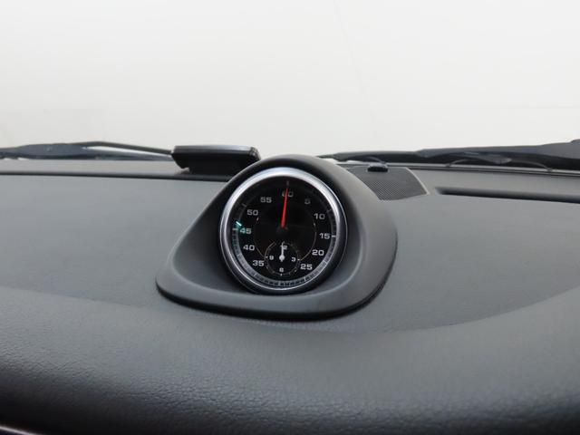 ９１１ ９１１カレラ　ＰＤＫ　後期　スポクロ　ＰＡＳＭ　サンルーフ　黒革　シートヒーター　Ｃｌａｒｉｏｎ製ナビ　地デジＴＶ　Ｂカメラ　オートＡＣ　アルカンターラルーフライニング　ＰＤＬＳキセノン　純正１８インチＡＷ（15枚目）