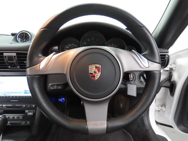 ９１１ ９１１カレラ　ＰＤＫ　後期　スポクロ　ＰＡＳＭ　サンルーフ　黒革　シートヒーター　Ｃｌａｒｉｏｎ製ナビ　地デジＴＶ　Ｂカメラ　オートＡＣ　アルカンターラルーフライニング　ＰＤＬＳキセノン　純正１８インチＡＷ（17枚目）