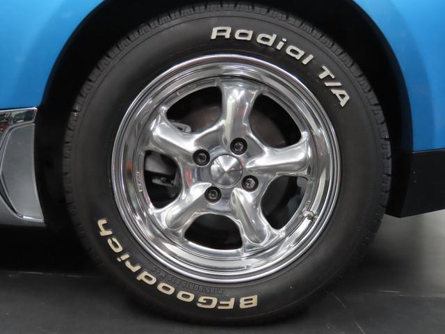 ロックスター Ｓスペシャルパッケージ　２００台限定車両　１オーナー　弊社ユーザー様買取車両　ＣＤ／ＤＶＤプレイヤー　純正ＳＤナビ　バックカメラ　地デジＴＶ　シートヒーター　パドルシフト　ＯＰ１５インチヴィンテージホイール　ビルトインＥＴＣ（11枚目）