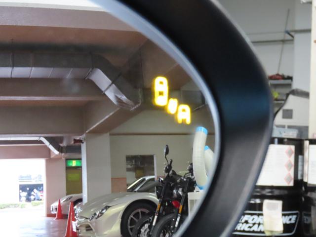 ロックスター Ｓスペシャルパッケージ　２００台限定車両　１オーナー　弊社ユーザー様買取車両　ＣＤ／ＤＶＤプレイヤー　純正ＳＤナビ　バックカメラ　地デジＴＶ　シートヒーター　パドルシフト　ＯＰ１５インチヴィンテージホイール　ビルトインＥＴＣ（26枚目）