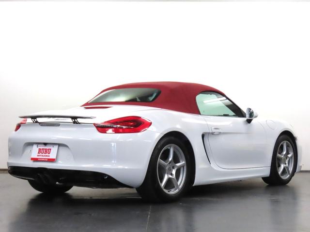 ボクスター ボクスター　正規Ｄ車　Ｃｌａｒｉｏｎ製ナビ　地デジＴＶ　ＢＯＳＥサウンド　Ｂカメラ　スポクロ　スポエキ　ＰＡＳＭ　２トーンレザーインテリア　スポーツシートプラス　シートヒーター　スポーツステアリング　ＰＤＬＳ（7枚目）