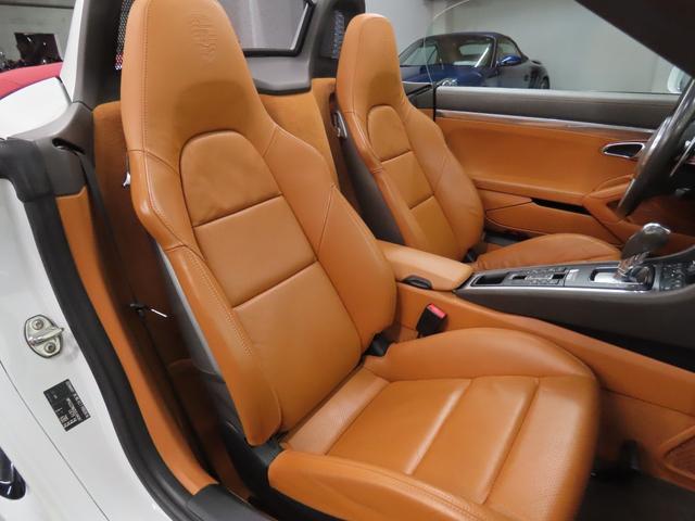 ボクスター ボクスター　正規Ｄ車　Ｃｌａｒｉｏｎ製ナビ　地デジＴＶ　ＢＯＳＥサウンド　Ｂカメラ　スポクロ　スポエキ　ＰＡＳＭ　２トーンレザーインテリア　スポーツシートプラス　シートヒーター　スポーツステアリング　ＰＤＬＳ（18枚目）