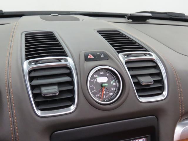 ボクスター ボクスター　正規Ｄ車　Ｃｌａｒｉｏｎ製ナビ　地デジＴＶ　ＢＯＳＥサウンド　Ｂカメラ　スポクロ　スポエキ　ＰＡＳＭ　２トーンレザーインテリア　スポーツシートプラス　シートヒーター　スポーツステアリング　ＰＤＬＳ（21枚目）