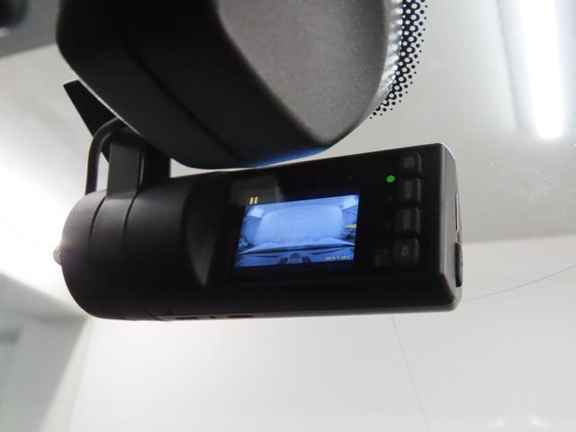 ９１１ ９１１カレラ　スポクロ　ＰＡＳＭ　カレラＳ２０ＡＷ　ＰＣＭナビ　Ｂカメラ　黒革　シートヒーター　オートＡＣ　スポステ　パドルシフト　電格ミラー　アルカンターラルーフ　ＰＤＬＳキセノン　スポーツテールパイプ　ＥＴＣ（35枚目）