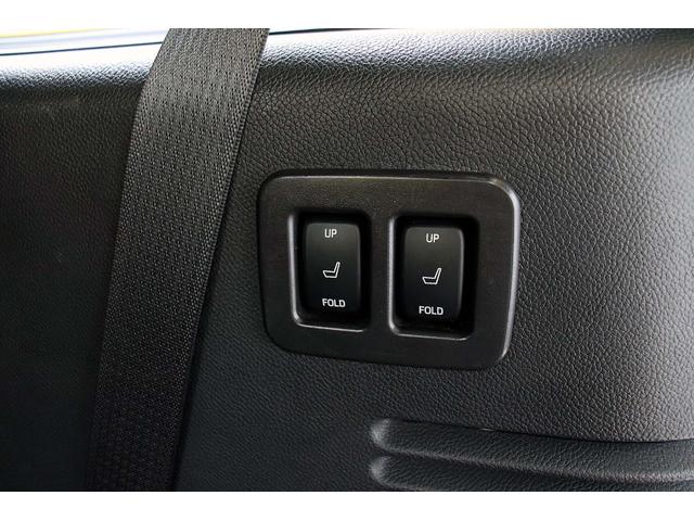 リンカーンナビゲーター ベースグレード 正規ディーラー車 点検記録簿 オーナーズブック スペアキー フルセグサイバーナビ 電動サンルーフ 電動サイドステップ パワーリフトゲート 3列シート8人乗り 黒革パワーシート 電動格納サードシート(22枚目)