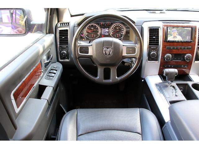 ダッジ・ラム ララミー 新車並行 5.7-HEMI 4WD カスタム 実走行3万mile リフトアップ KMCロックスター20inホイール ポケットスタイルオーバーフェンダー フルセグナビ 取説 点検記録簿 スペアキー(32枚目)