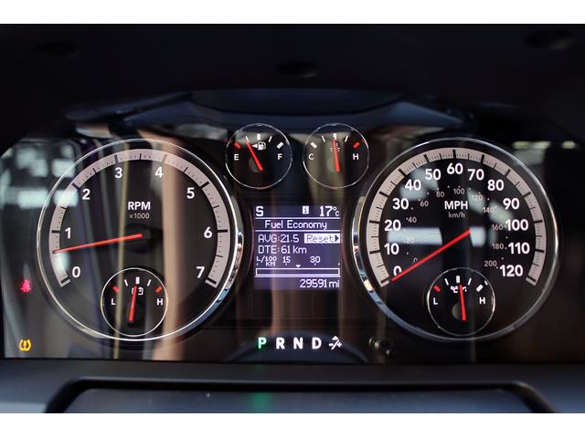 ダッジ・ラム ララミー 新車並行 5.7-HEMI 4WD カスタム 実走行3万mile リフトアップ KMCロックスター20inホイール ポケットスタイルオーバーフェンダー フルセグナビ 取説 点検記録簿 スペアキー(36枚目)