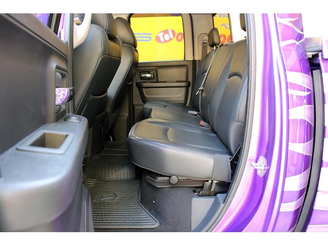 ダッジ・ラム ララミー 新車並行 5.7-HEMI 4WD カスタム 実走行3万mile リフトアップ KMCロックスター20inホイール ポケットスタイルオーバーフェンダー フルセグナビ 取説 点検記録簿 スペアキー(55枚目)