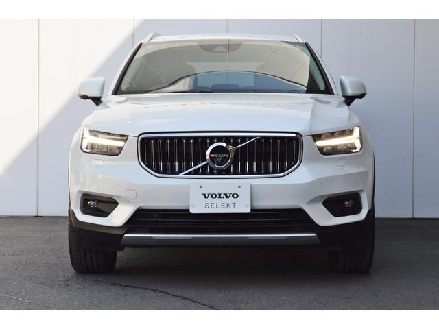 ＸＣ４０ Ｔ４　ＡＷＤ　インスクリプション　ワンオーナー　黒革　ドラレコ　３６０度カメラ　ハーマンカードン　ＬＥＤヘッドライト　ステアリング＆前後シートヒーター　縦列駐車支援システム　ワイヤレススマートフォンチャージ　パワーシート　認定中古車（2枚目）