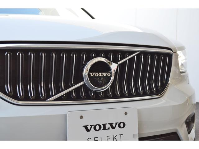 ＸＣ４０ Ｔ４　ＡＷＤ　インスクリプション　ワンオーナー　黒革　ドラレコ　３６０度カメラ　ハーマンカードン　ＬＥＤヘッドライト　ステアリング＆前後シートヒーター　縦列駐車支援システム　ワイヤレススマートフォンチャージ　パワーシート　認定中古車（23枚目）