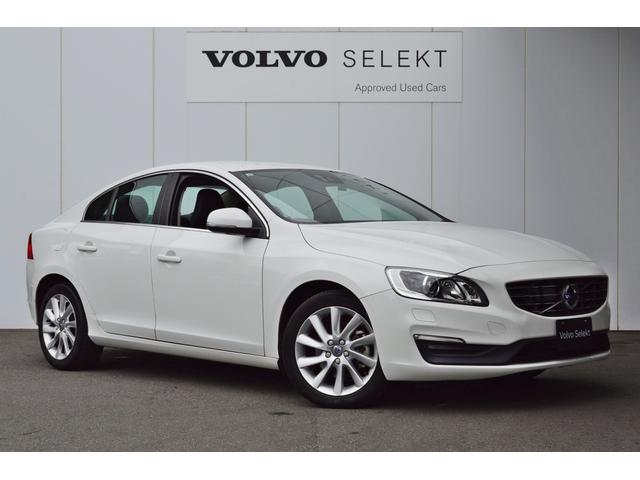 S60 T3 SE 黒革 走行16000キロ ドラレコ 認定中古車 フロントカメラ スマートキー バックカメラ HDDナビ フルセグ シートヒーター(11枚目)