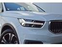 Ｔ４　ＡＷＤ　インスクリプション　ワンオーナー　黒革　ドラレコ　３６０度カメラ　ハーマンカードン　ＬＥＤヘッドライト　ステアリング＆前後シートヒーター　縦列駐車支援システム　ワイヤレススマートフォンチャージ　パワーシート　認定中古車（22枚目）