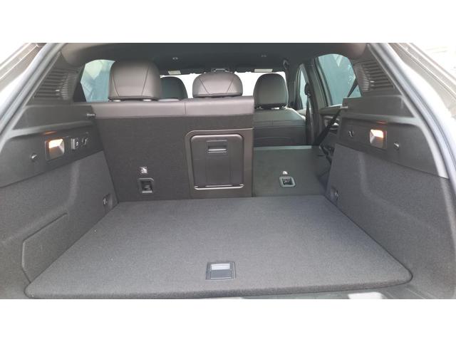 トナーレ プラグインハイブリッドＱ４　ヴェローチェ（12枚目）