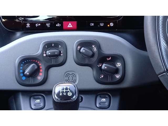 壊れずらいマニュアルエアコンです♪シンプルで使い易さとデザインを両立したマニュアルエアコンです