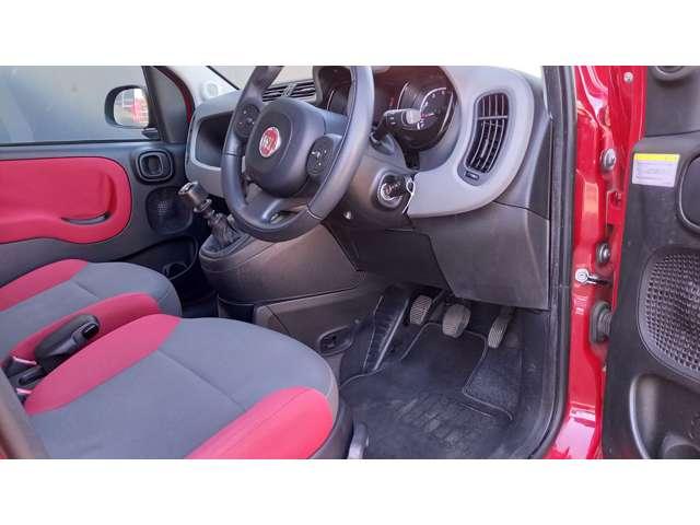 シートは多少スレはありますがきれいな状態で保たれています！