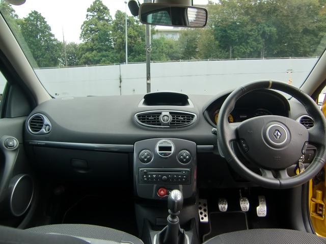 ルーテシア ルノースポール　コンプリート　３０台限定　ジョンシリウスＭ・３０台限定・リアカーボンデュフューザー・ＲＳモニタ・プレンボキャリパー・スピードラインＡＷ・ドラレコ・リアスポイラー（20枚目）