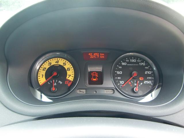 ルーテシア ルノースポール　コンプリート　３０台限定　ジョンシリウスＭ・３０台限定・リアカーボンデュフューザー・ＲＳモニタ・プレンボキャリパー・スピードラインＡＷ・ドラレコ・リアスポイラー（24枚目）