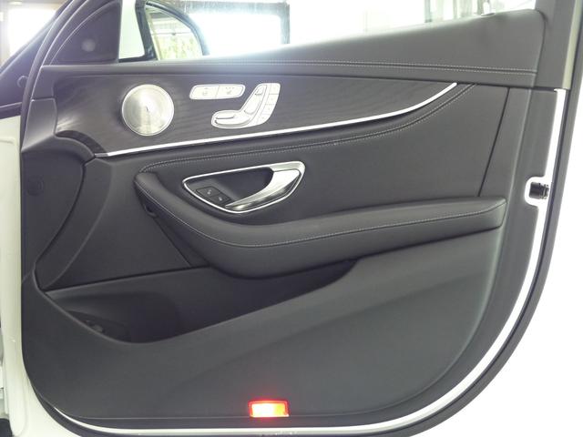 Eクラス E200 アバンギャルド スポーツ レーダーS 黒半革 HDDナビ地デジ360°カメラ Meコネクト 前席Sヒーター マルチビームLEDライト Pアシスト ハイビームアシスト ACC レーンチェンジ レーンキープ 分割可倒式シート 禁煙(40枚目)