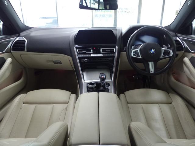 8シリーズ M850i xDrive グランクーペ Dアシストプロ 白革 SR HDDナビ地デジTOP&3Dビュー ライブコックピット HUD harman&kardon 前後席Sヒーター 前席ベンチレーション BMWレーザーライト 自動トランク 禁煙(64枚目)