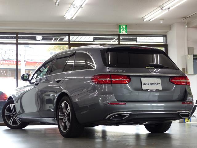 Eクラスステーションワゴン E220d ステーションワゴン アバンギャルド EXCP 黒革 パノラマSR HDDナビ地デジ360度カメラ 中期ステアリング Meコネクト HUD Burmester エアバランスP Sヒーター LEDライト 自動テールゲート Pアシスト 禁煙(2枚目)