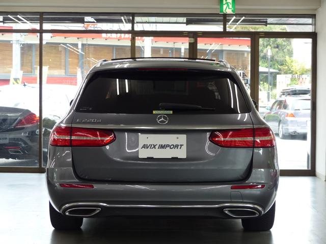Eクラスステーションワゴン E220d ステーションワゴン アバンギャルド EXCP 黒革 パノラマSR HDDナビ地デジ360度カメラ 中期ステアリング Meコネクト HUD Burmester エアバランスP Sヒーター LEDライト 自動テールゲート Pアシスト 禁煙(4枚目)