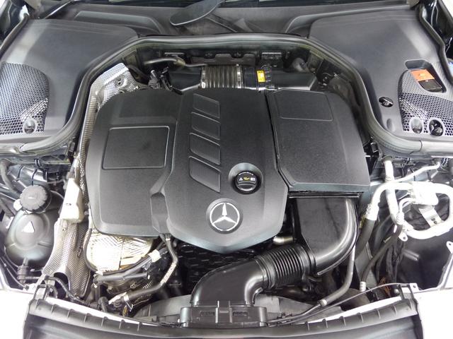 Eクラスステーションワゴン E220d ステーションワゴン アバンギャルド EXCP 黒革 パノラマSR HDDナビ地デジ360度カメラ 中期ステアリング Meコネクト HUD Burmester エアバランスP Sヒーター LEDライト 自動テールゲート Pアシスト 禁煙(20枚目)
