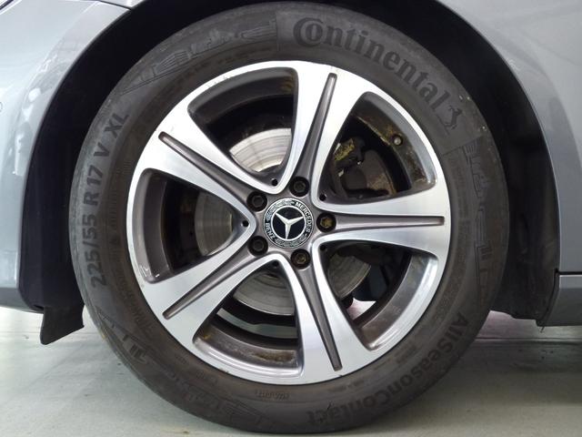 Eクラスステーションワゴン E220d ステーションワゴン アバンギャルド EXCP 黒革 パノラマSR HDDナビ地デジ360度カメラ 中期ステアリング Meコネクト HUD Burmester エアバランスP Sヒーター LEDライト 自動テールゲート Pアシスト 禁煙(26枚目)